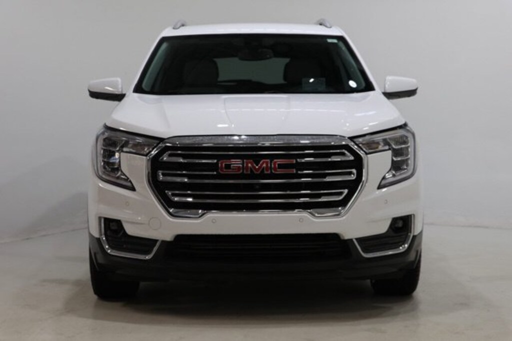 Used 2023 GMC Terrain SLT SUV