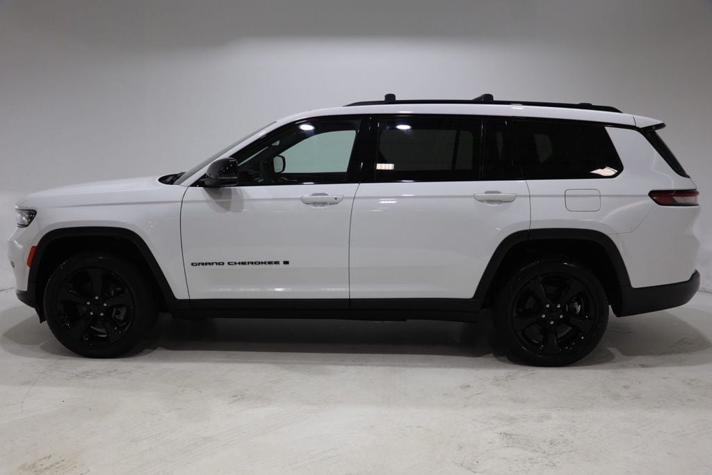 Used 2023 Jeep Grand Cherokee L Altitude SUV