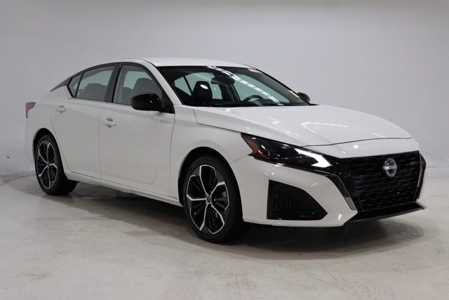 2025 Nissan Altima