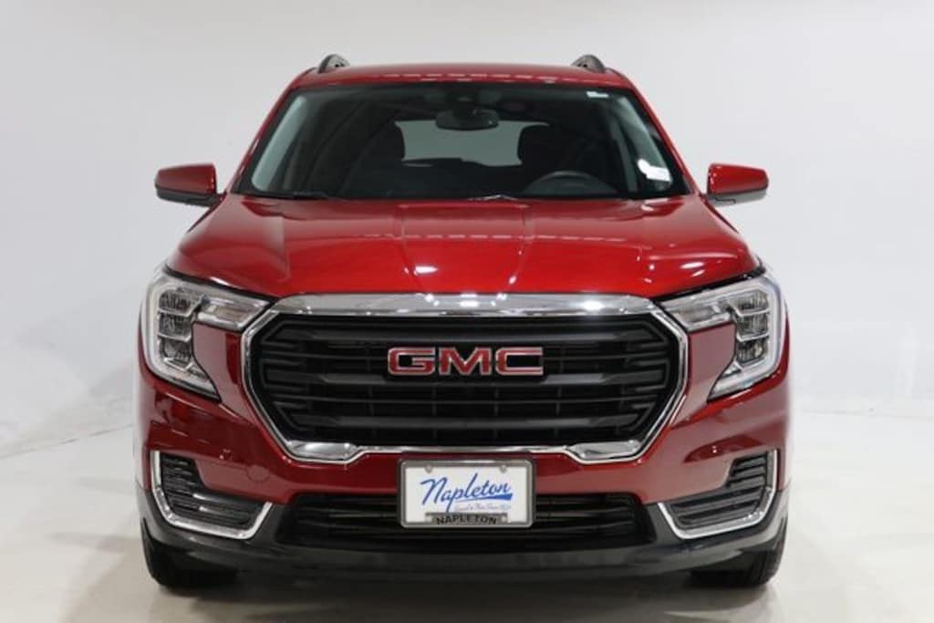 Used 2023 GMC Terrain SLE SUV