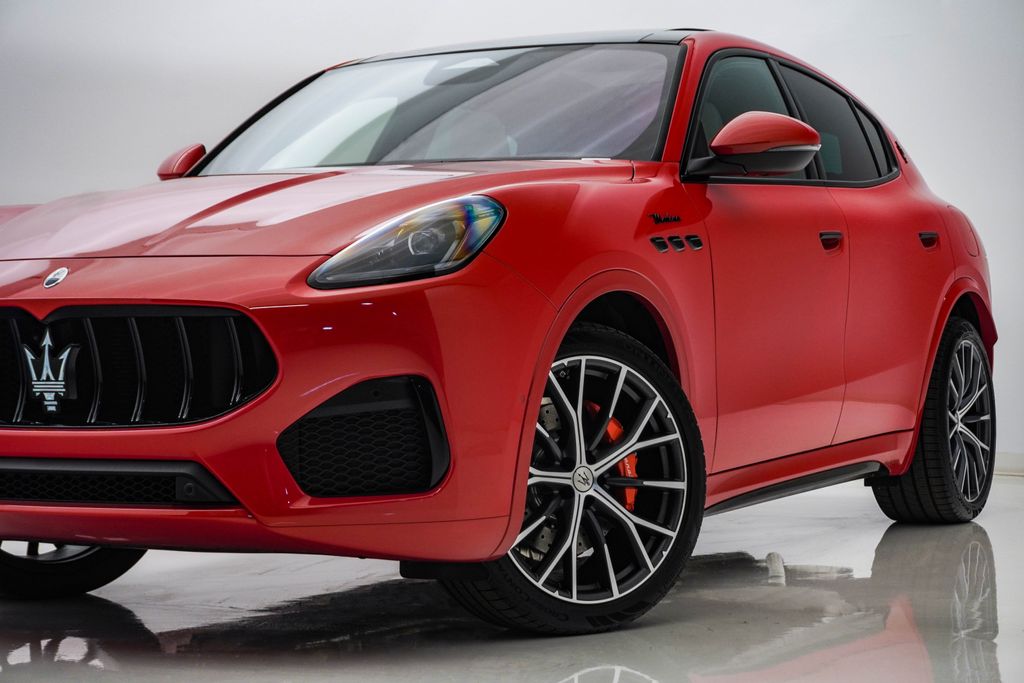 New 2026 Maserati Grecale Modena SUV
