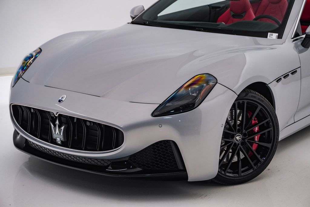 New 2026 Maserati Grancabrio Base Convertible