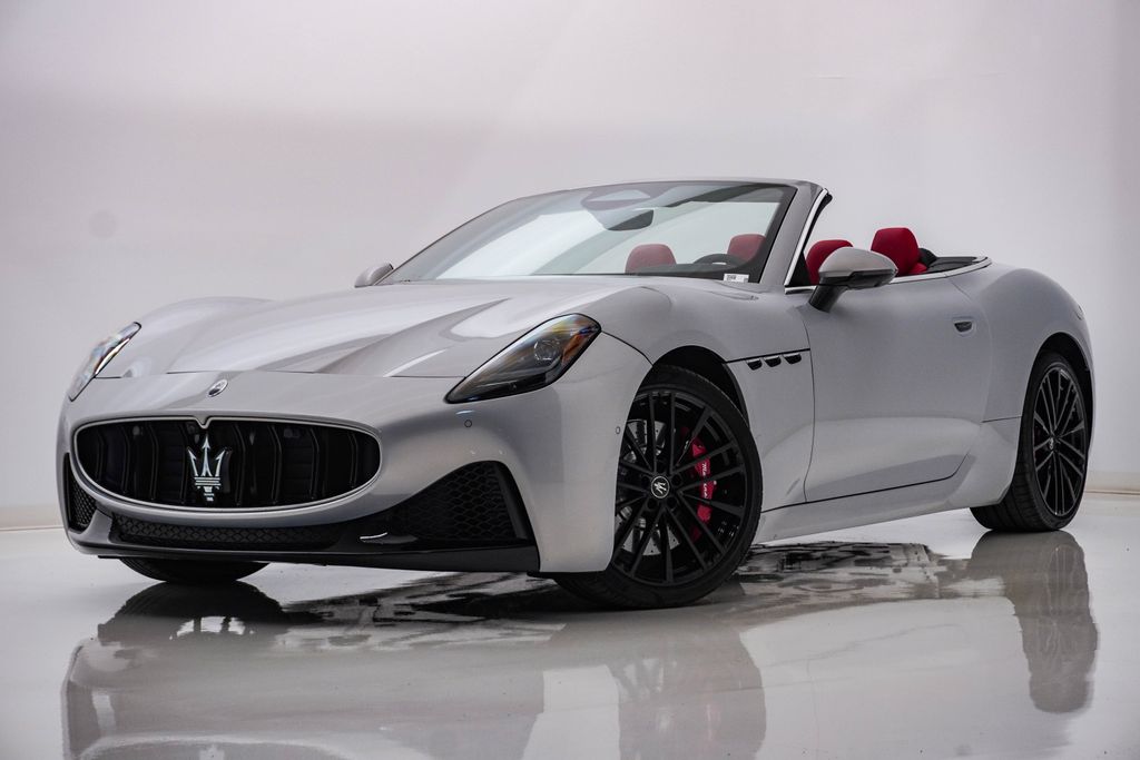 New 2026 Maserati Grancabrio Base Convertible