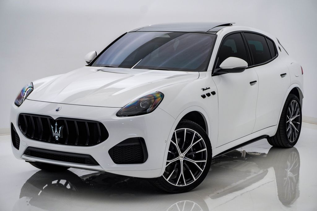 New 2026 Maserati Grecale Modena SUV