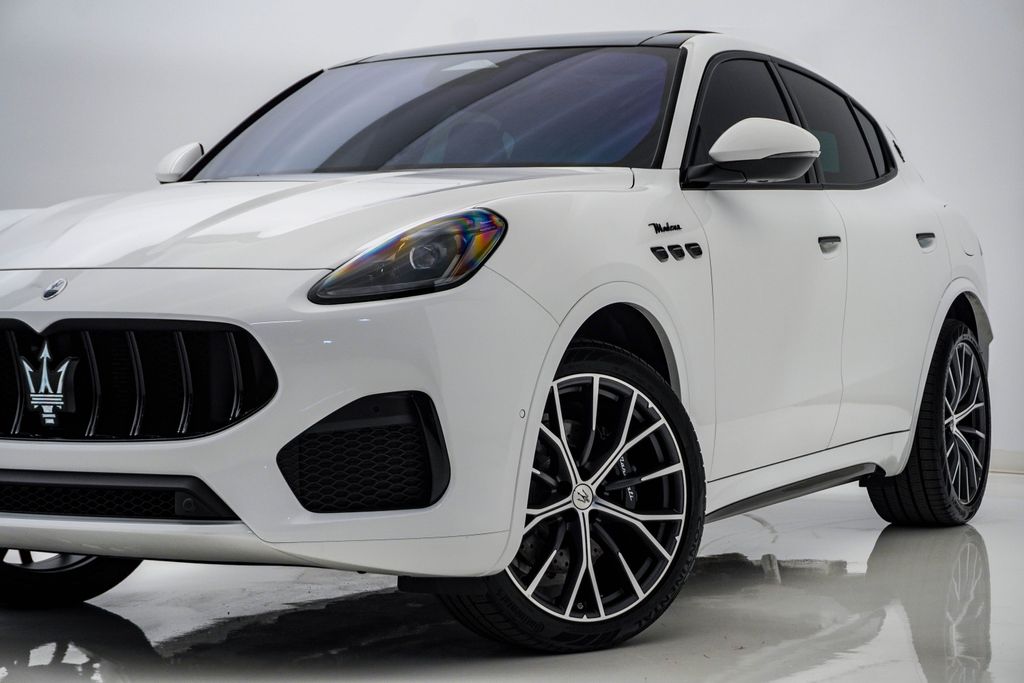 New 2026 Maserati Grecale Modena SUV