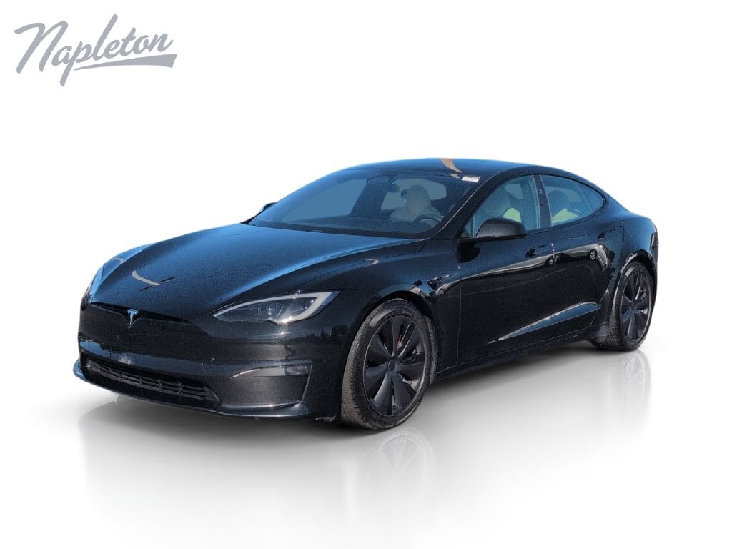 2023 Tesla Model S Plaid