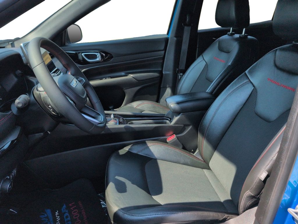2025 Jeep Compass Trailhawk - Photo 20