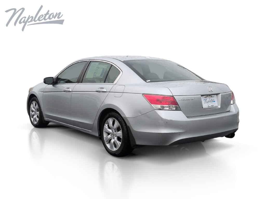 Used 2010 Honda Accord EX-L with VIN 1HGCP2F82AA054365 for sale in Oak Lawn, IL