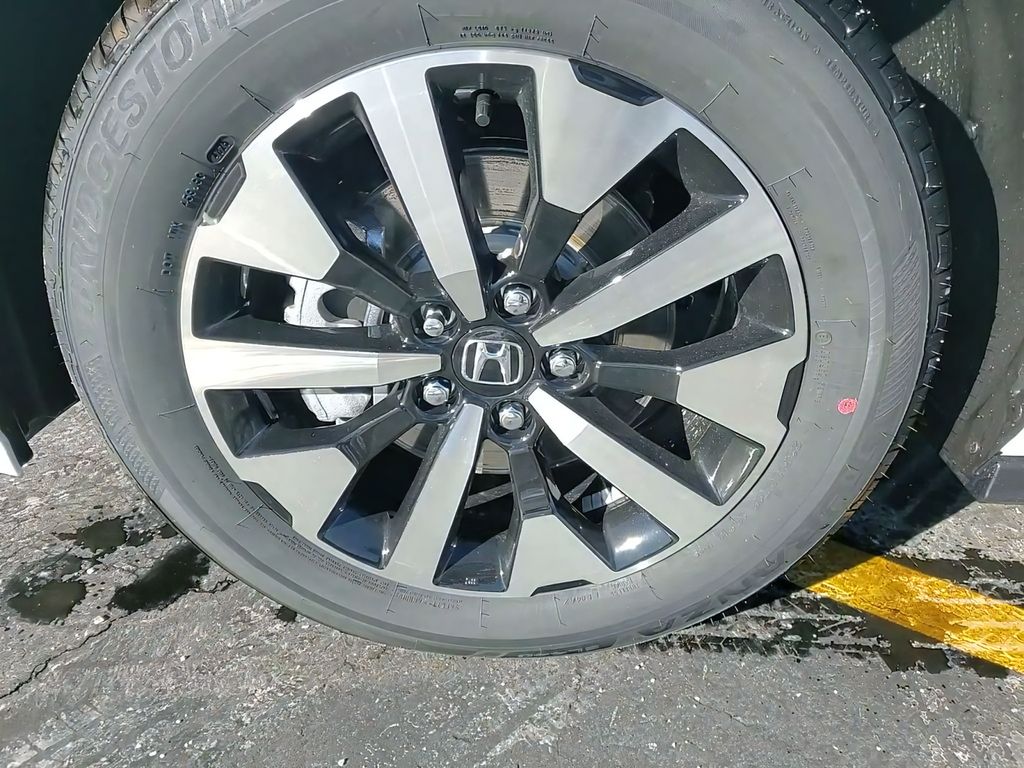 2026 Honda Odyssey EX-L - Photo 12