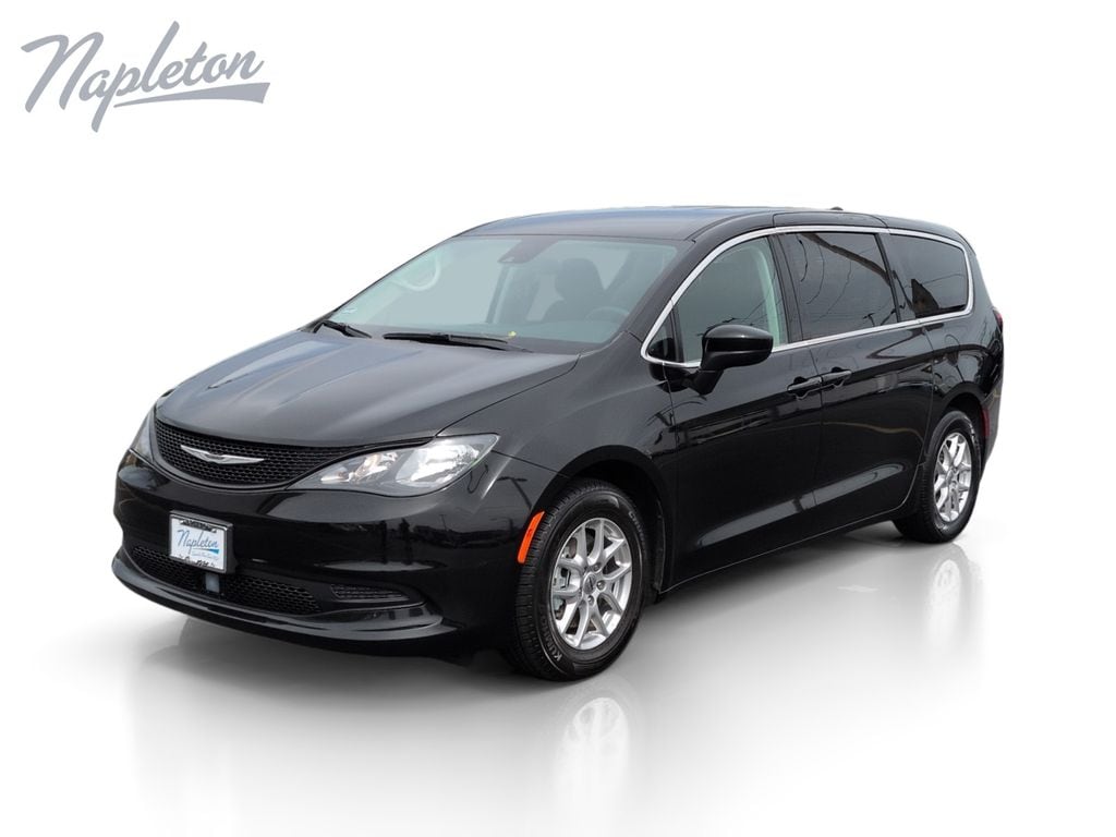 2024 Chrysler Voyager