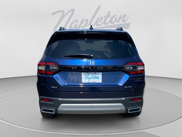 Used 2024 Honda Pilot Elite SUV
