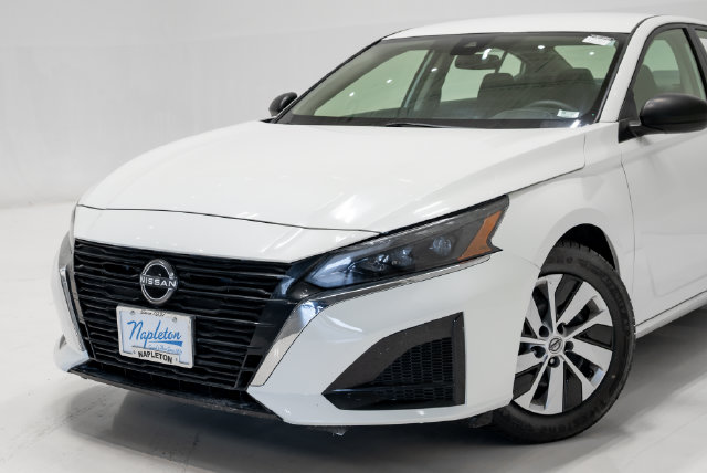 Used 2024 Nissan Altima 2.5 S Sedan