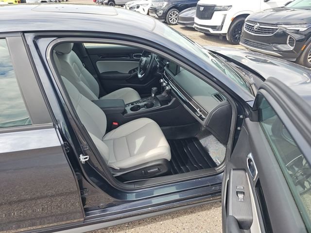 Used 2025 Honda Civic Hybrid Sport Touring Hatchback