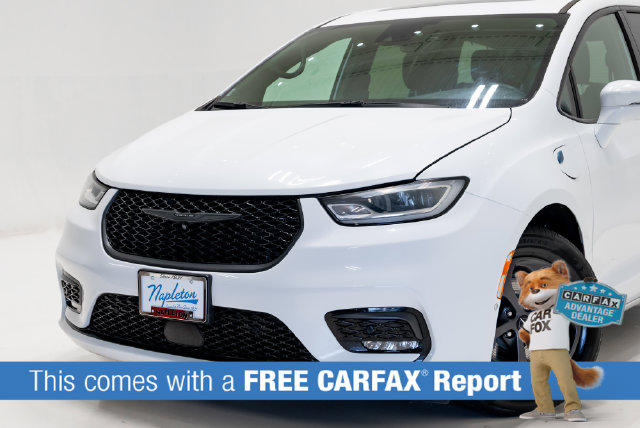 Used 2022 Chrysler Pacifica Hybrid Limited Minivan/Van