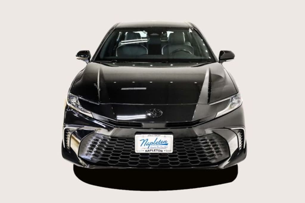 Used 2025 Toyota Camry SE Sedan
