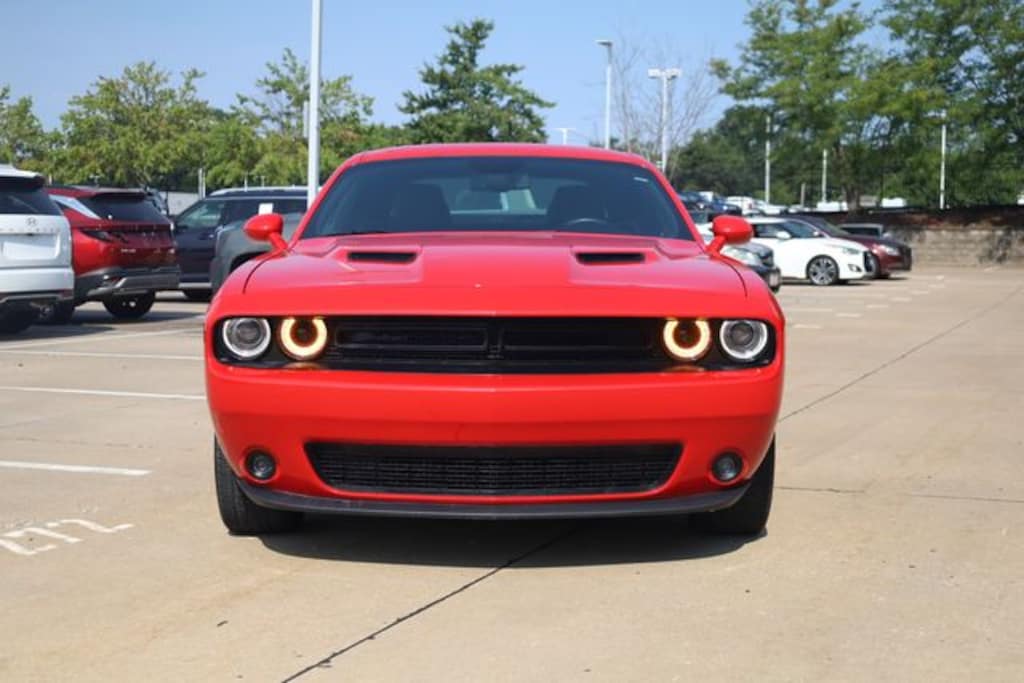 Used 2023 Dodge Challenger SXT Coupe