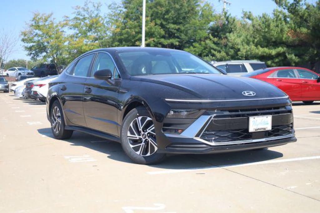 New 2026 Hyundai Sonata Hybrid Blue Sedan