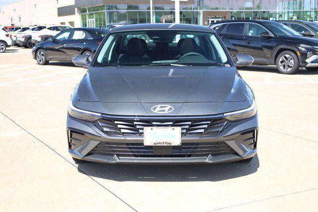 New 2026 Hyundai Elantra Limited Sedan