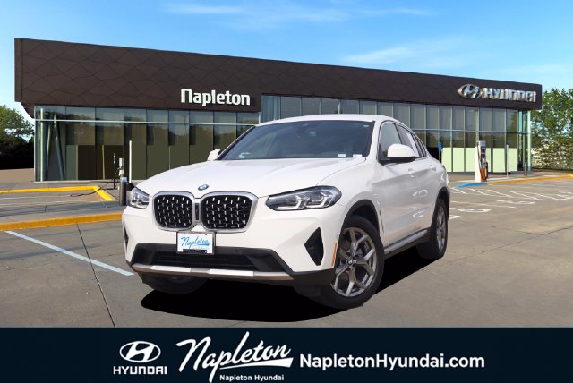2023 BMW X4