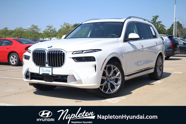 2026 BMW X7 40i