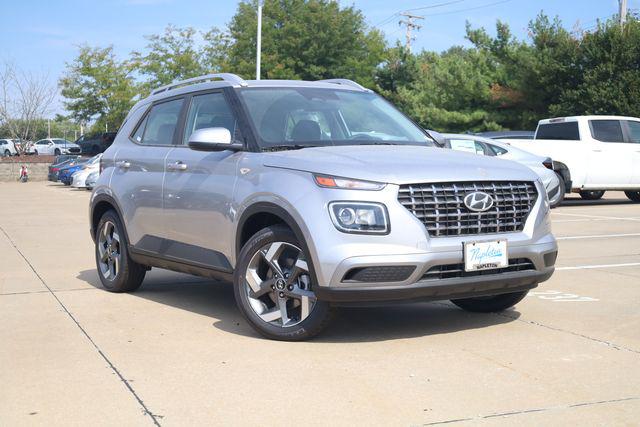 New 2026 Hyundai Venue SEL SUV