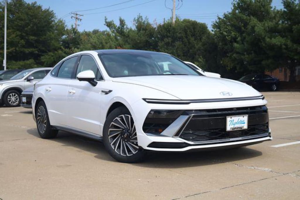 New 2026 Hyundai Sonata Hybrid Limited Sedan