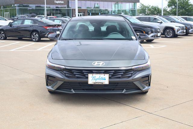 New 2026 Hyundai Elantra SEL Sport Sedan