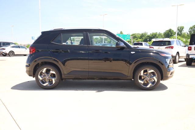 New 2026 Hyundai Venue SEL SUV