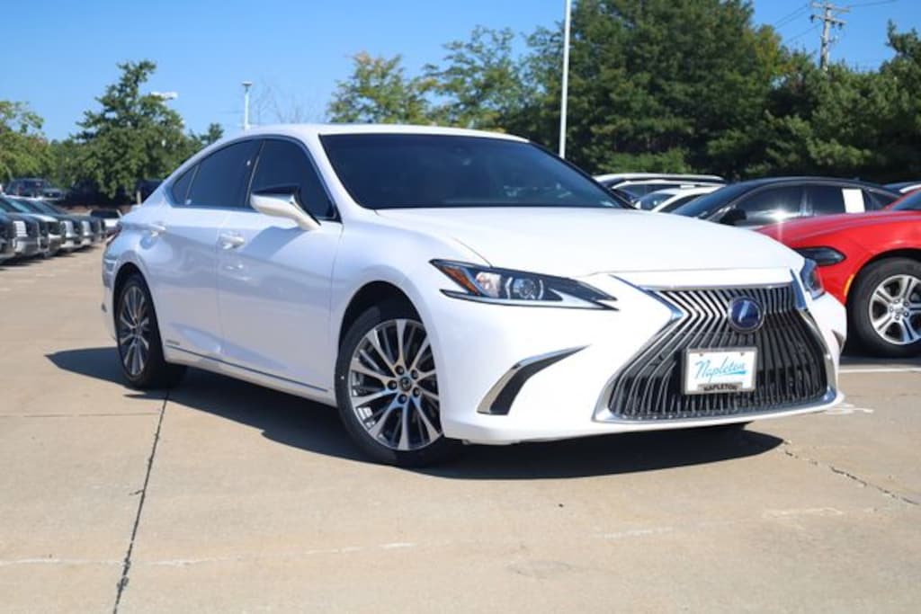 Used 2021 Lexus ES 300h Sedan