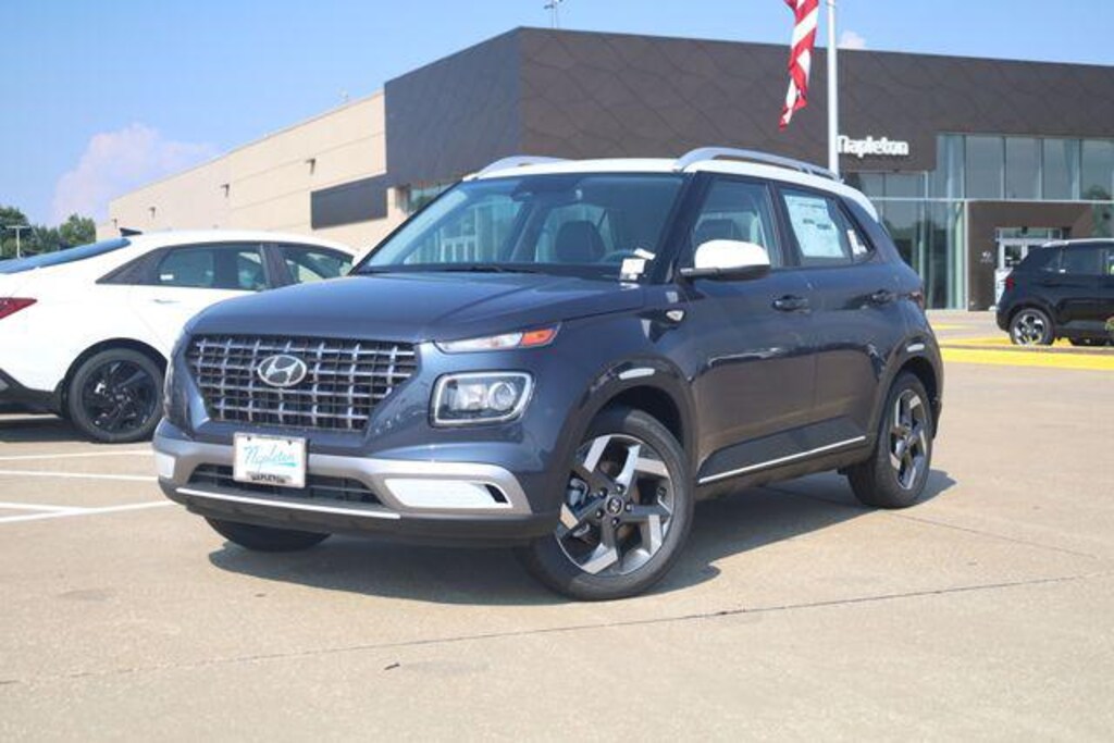 New 2026 Hyundai Venue SEL w/Two-Tone Roof SUV