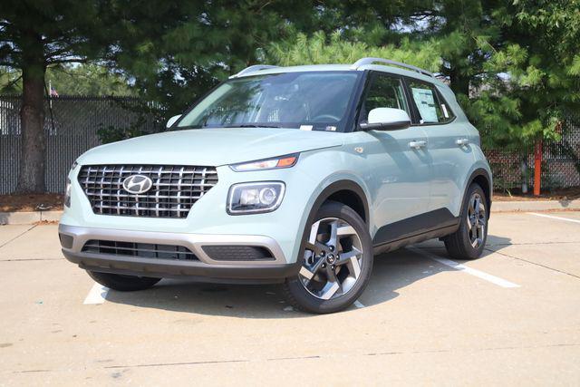 New 2026 Hyundai Venue SEL SUV