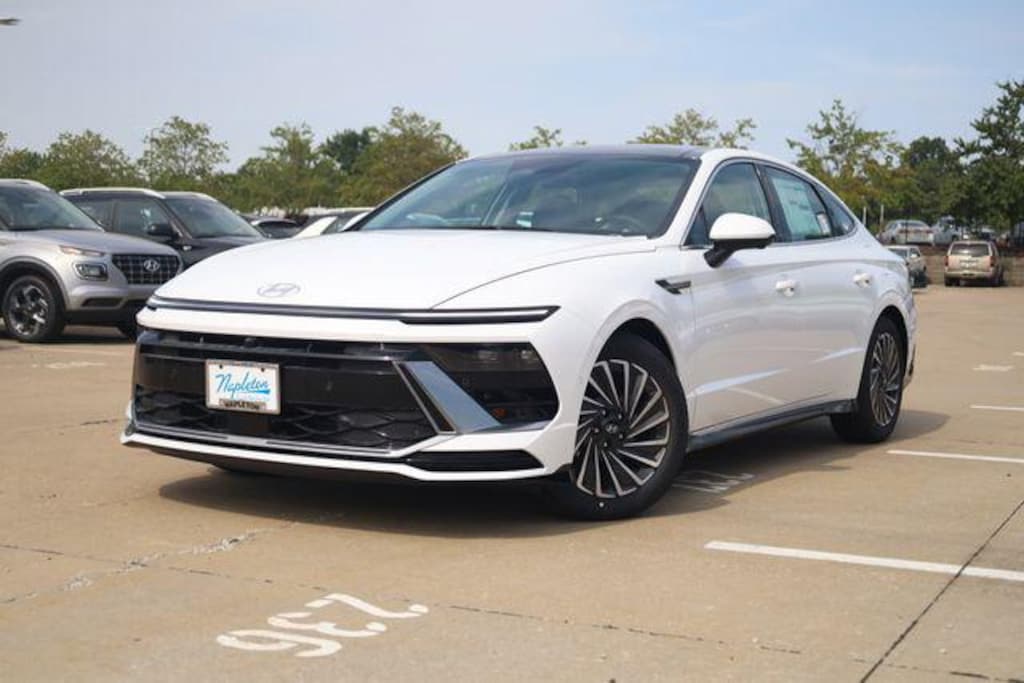 New 2026 Hyundai Sonata Hybrid Limited Sedan