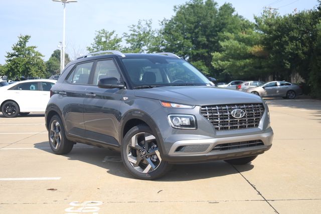 New 2026 Hyundai Venue SEL w/Two-Tone Roof SUV
