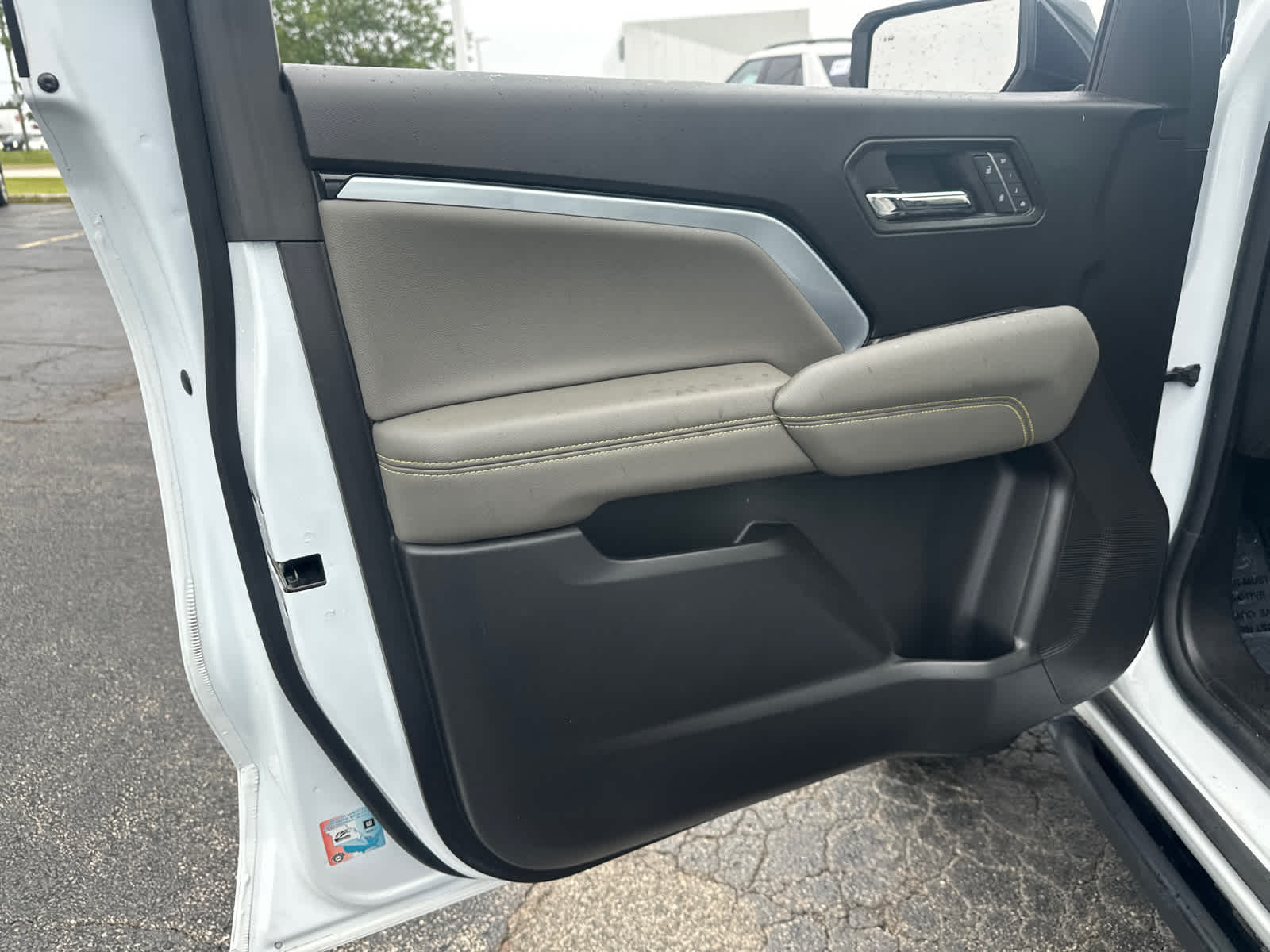 2023 Chevrolet Colorado ZR2 - Photo 30