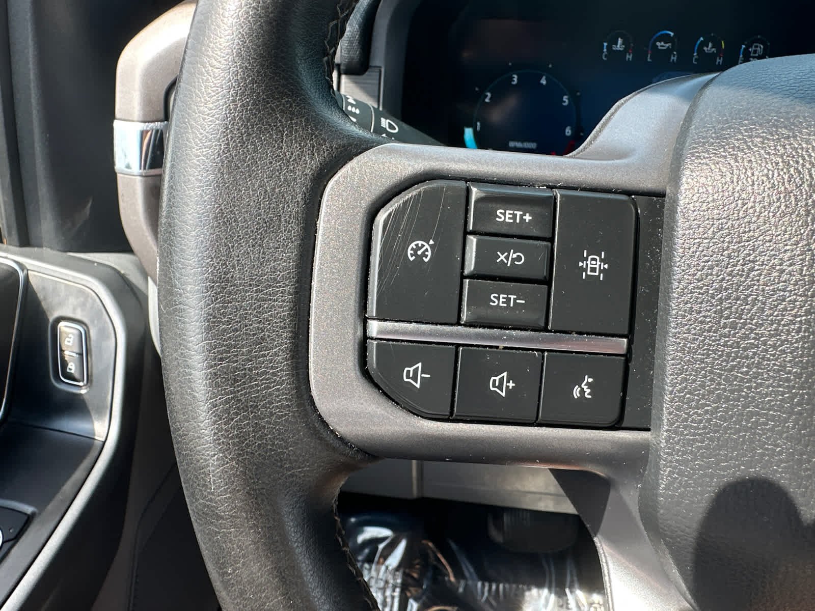 2024 Ford F-150 XLT - Photo 21