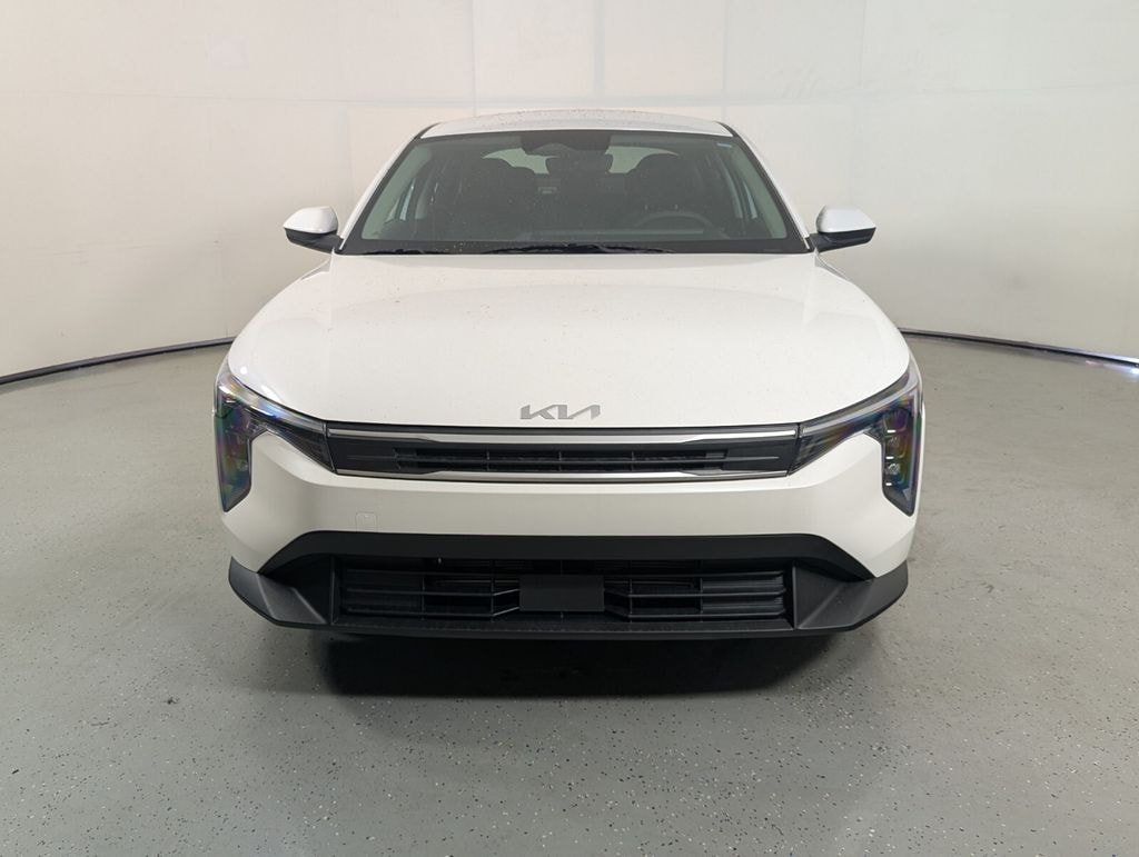 New 2026 Kia K4 LXS Sedan