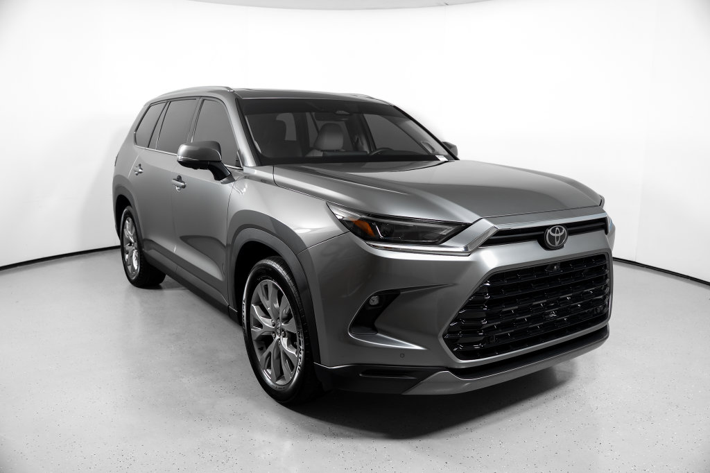 Used 2025 Toyota Grand Highlander Hybrid Limited SUV