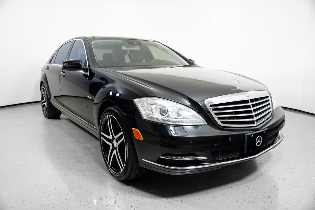 Used 2012 Mercedes-Benz S-Class S550 with VIN WDDNG7DB7CA426083 for sale in Palm Beach Gardens, FL