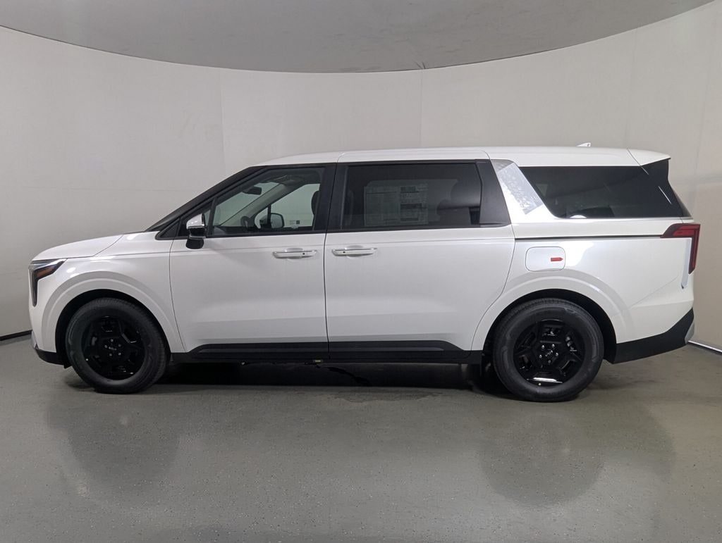 New 2026 Kia Carnival LXS Minivan/Van