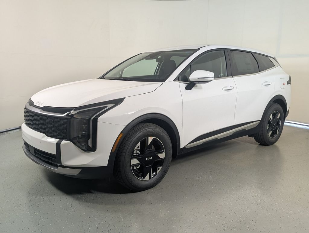 New 2026 Kia Sportage LX SUV