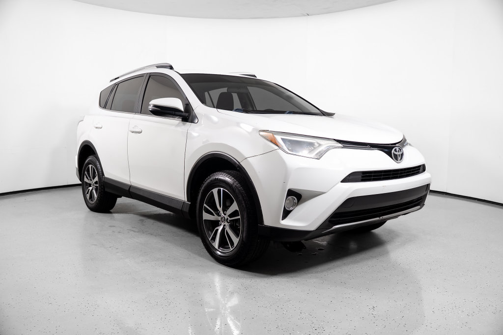 Used 2016 Toyota RAV4 XLE SUV