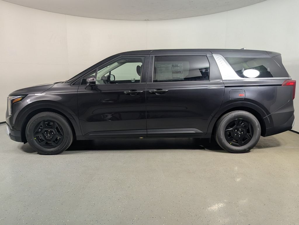 New 2026 Kia Carnival LXS Minivan/Van