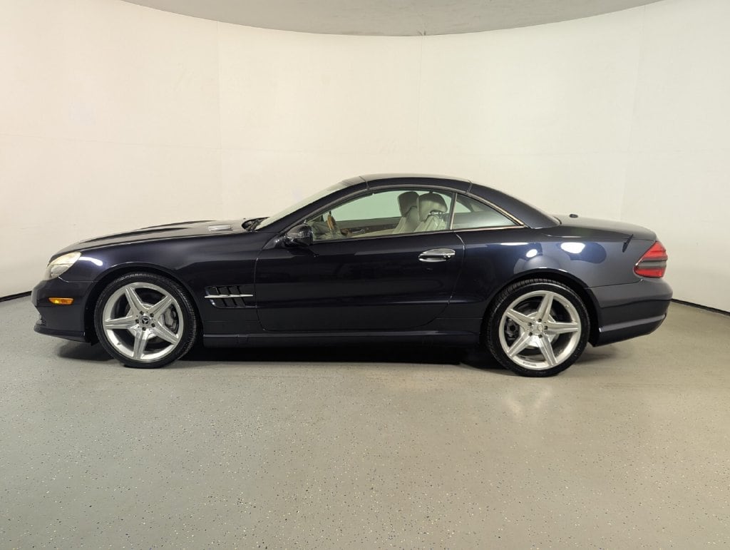 Used 2009 Mercedes-Benz SL-Class SL 550 Convertible