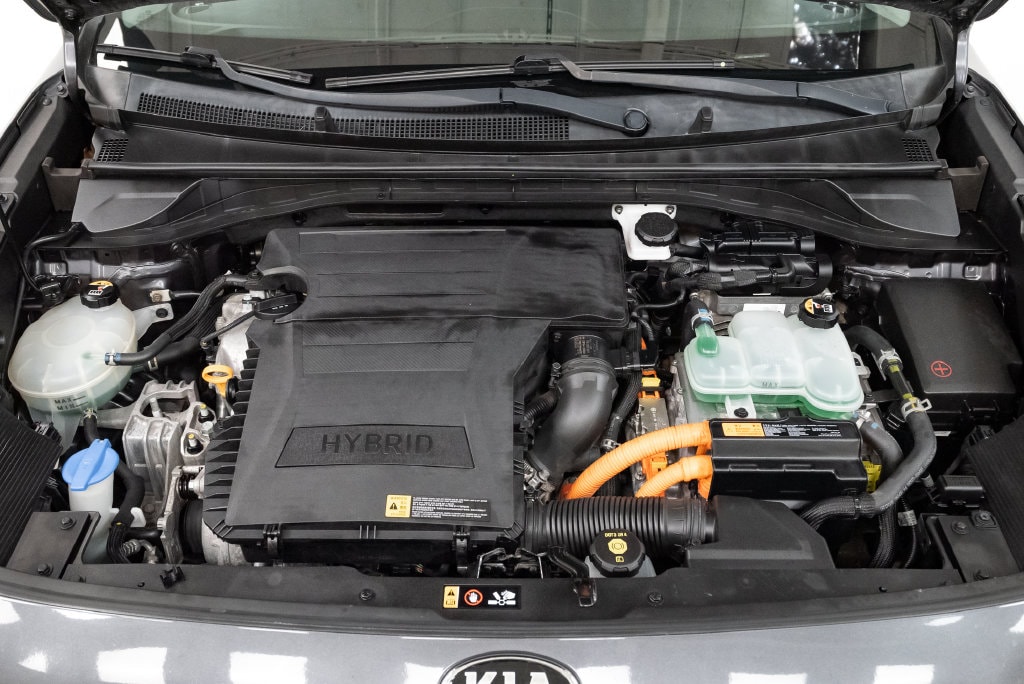 Used 2018 Kia Niro EX SUV