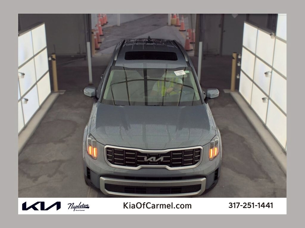 Used 2025 Kia Telluride S SUV