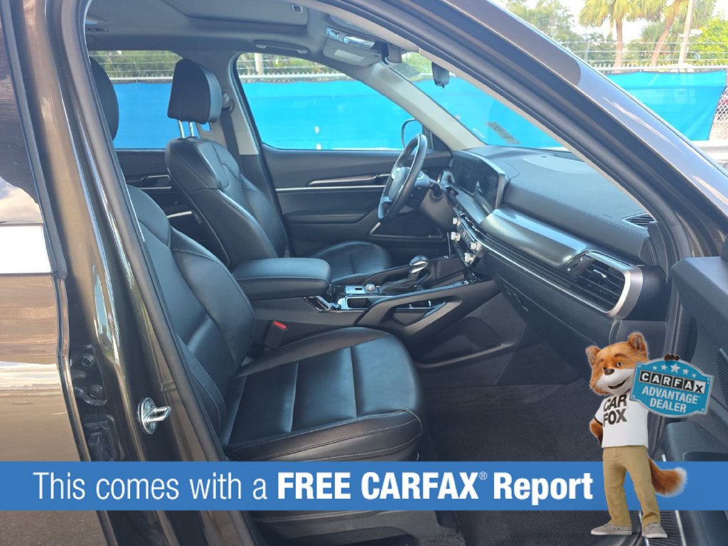 Used 2025 Kia Telluride S SUV