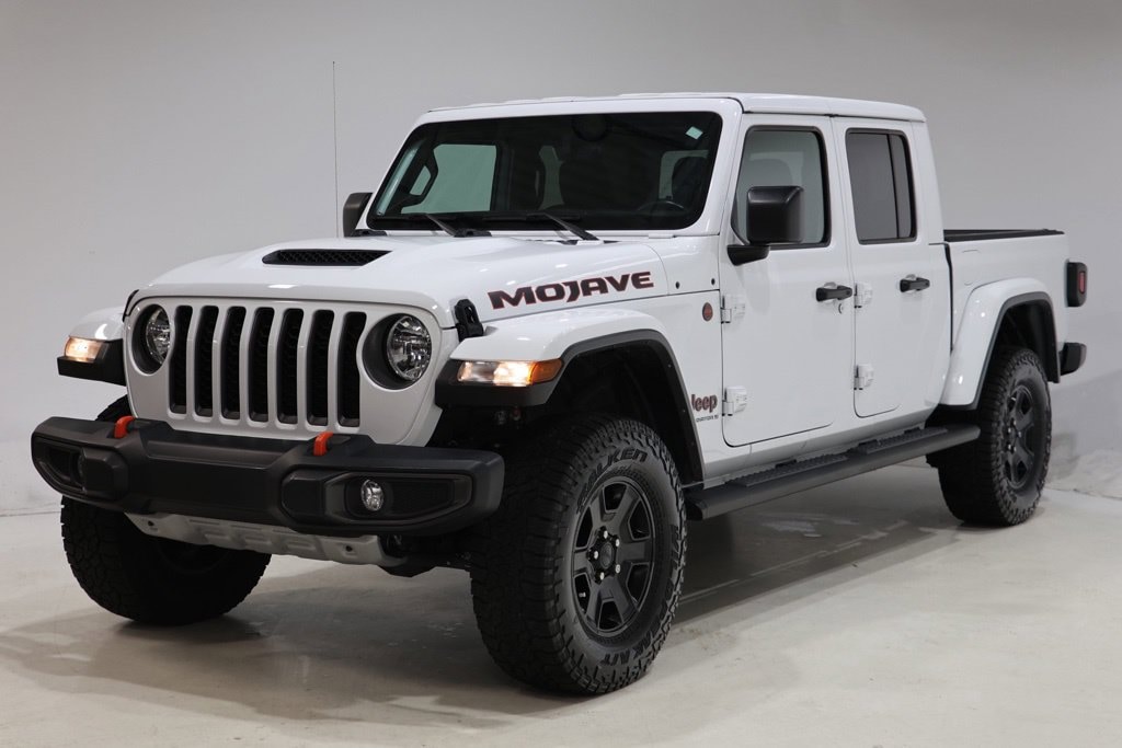 Used 2023 Jeep Gladiator Mojave Truck