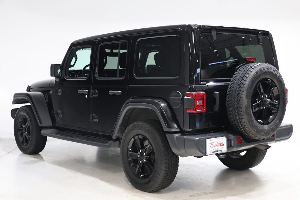 Used 2022 Jeep Wrangler Unlimited Sahara Altitude SUV