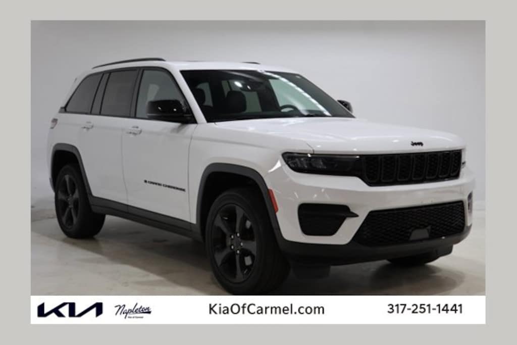 Used 2023 Jeep Grand Cherokee Altitude X SUV