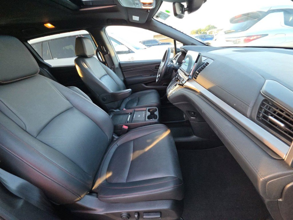 Used 2025 Honda Odyssey Sport-L Minivan/Van